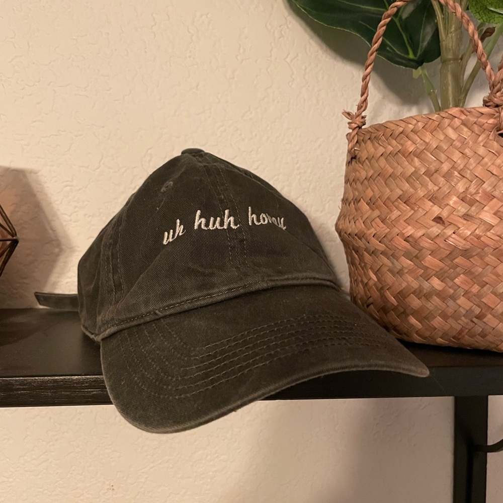 Brandy Melville Hat “uh huh honey”